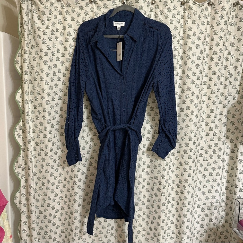 Elegant Navy Blue Shirt Dress